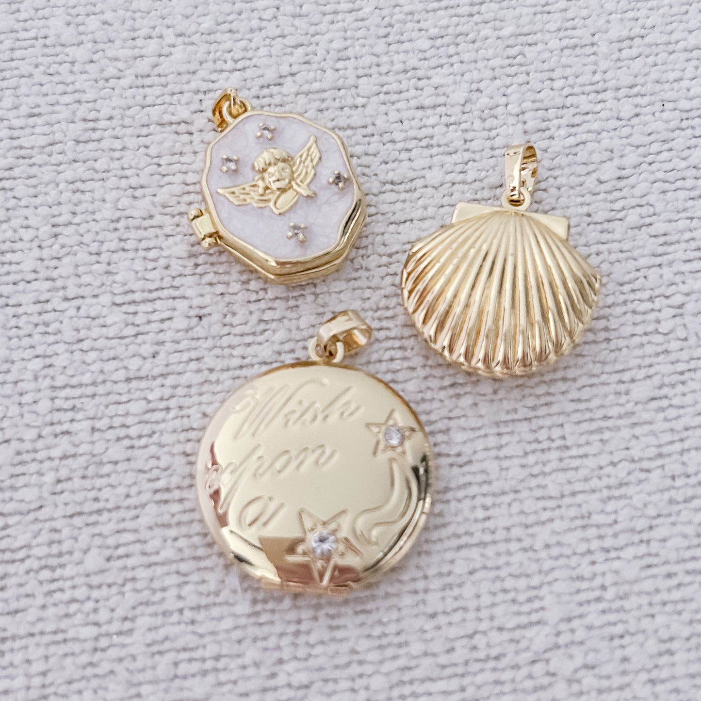 Shell Locket - Charm