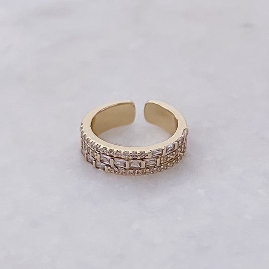 Dianty Ring
