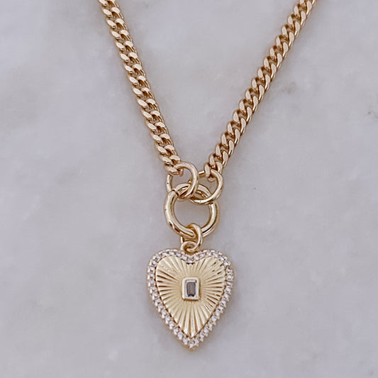 Halskette aus massivem Verbundmaterial