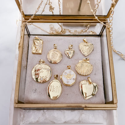 Shell Locket - Charm